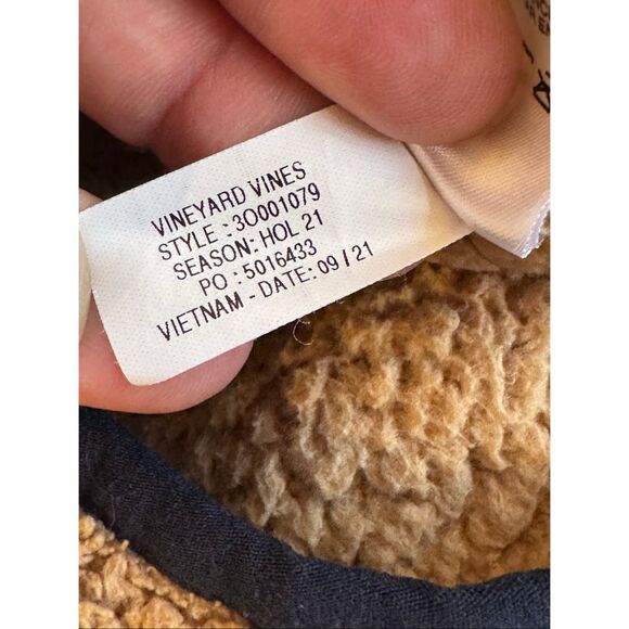 Vineyard Vines Boys Stillwater High-Pile Sherpa 1/4-Zip Jacket Lot NWOT Medium - Picture 12 of 12